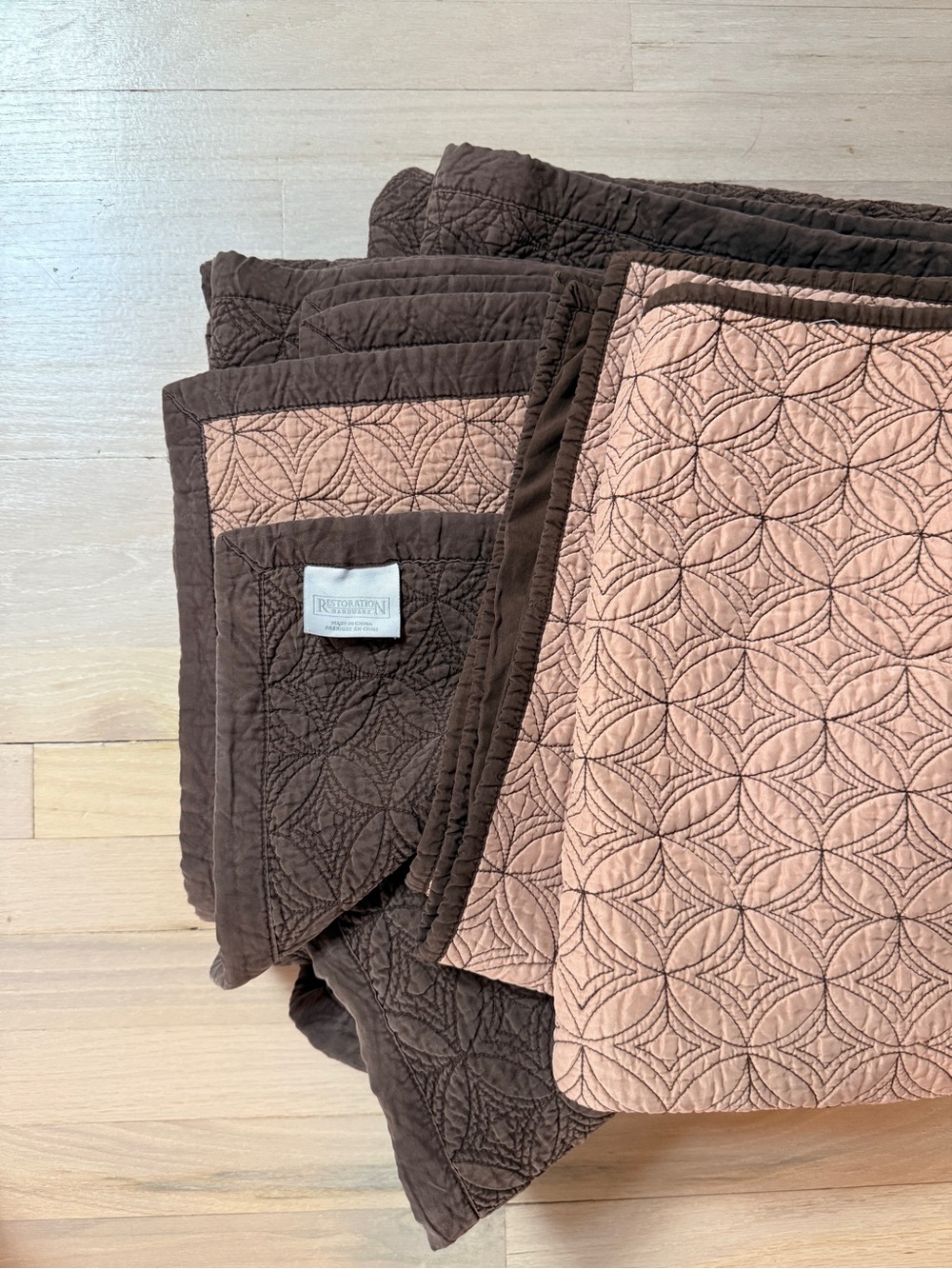 RH King Sized Silk Brown and Pink Coverlet w Shams